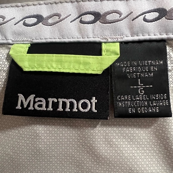 Marmot women’s size Large light green unlined hooded jacket. Very good condition - Picture 3 of 13